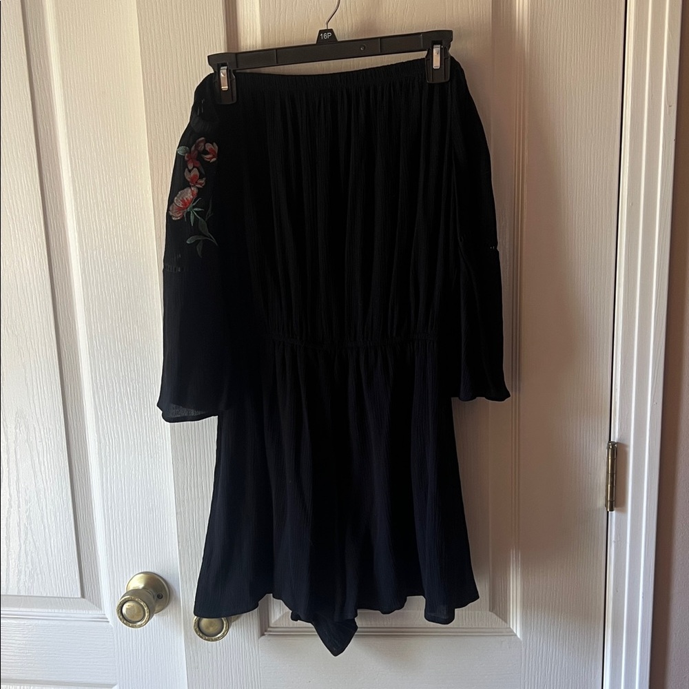 love, Fire Black Off-Shoulder Floral Sleeve Romper
